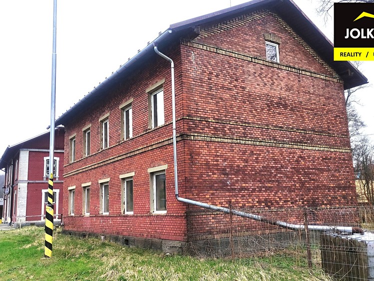 Prodej vícegeneračního domu 190 m², pozemek 128 m² - foto 7