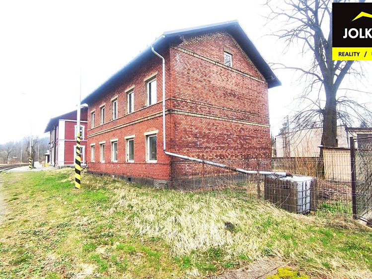 Prodej vícegeneračního domu 190 m², pozemek 128 m² - foto 6