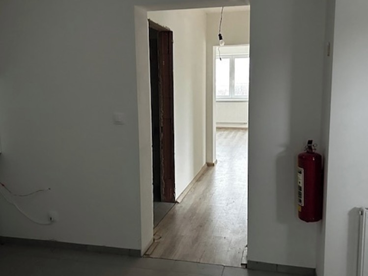 Dražba rodinného domu 146 m², pozemek 1 028 m² - foto 8