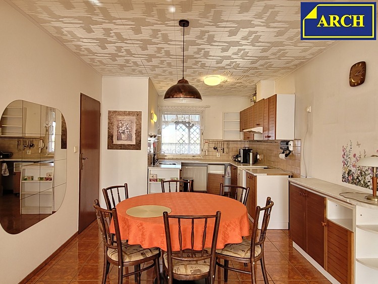 Prodej rodinného domu 280 m², pozemek 876 m² - foto 7