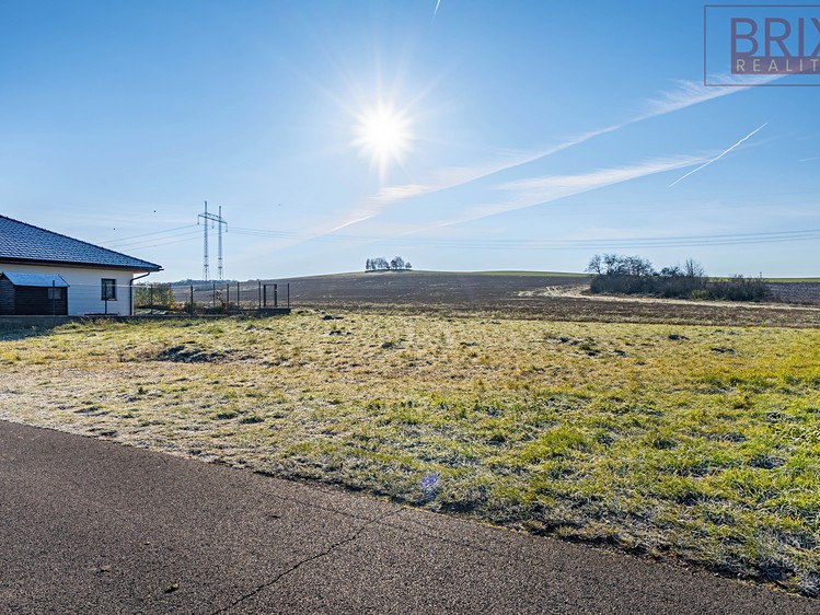 Prodej rodinného domu 125 m², pozemek 826 m² - foto 2