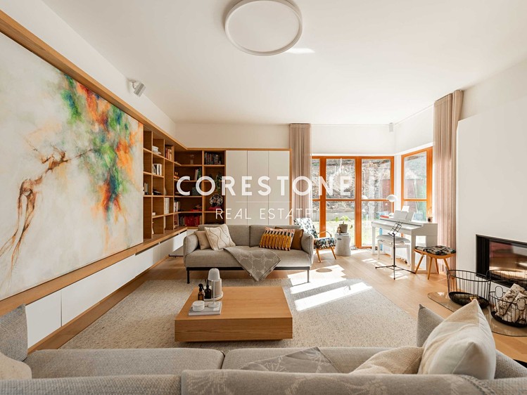 Prodej rodinného domu 184 m², pozemek 1 451 m² - foto 1