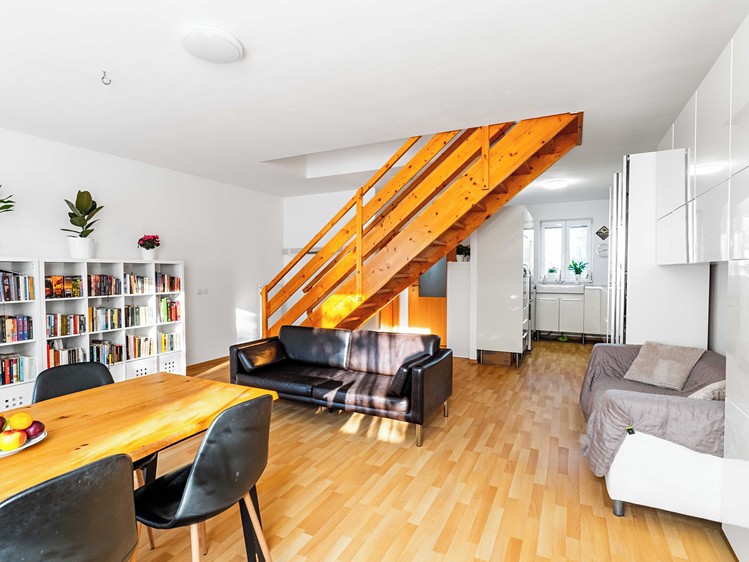 Prodej rodinného domu 102 m², pozemek 200 m² - foto 4