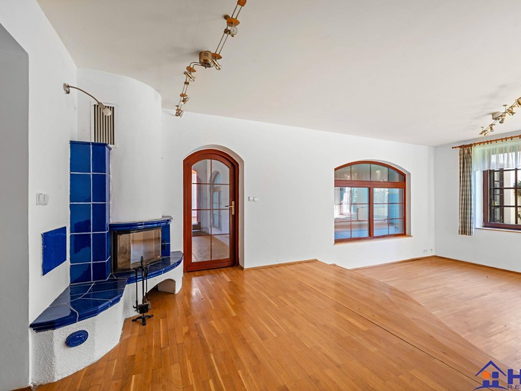 Prodej rodinného domu 446 m², pozemek 3 990 m² - foto 5