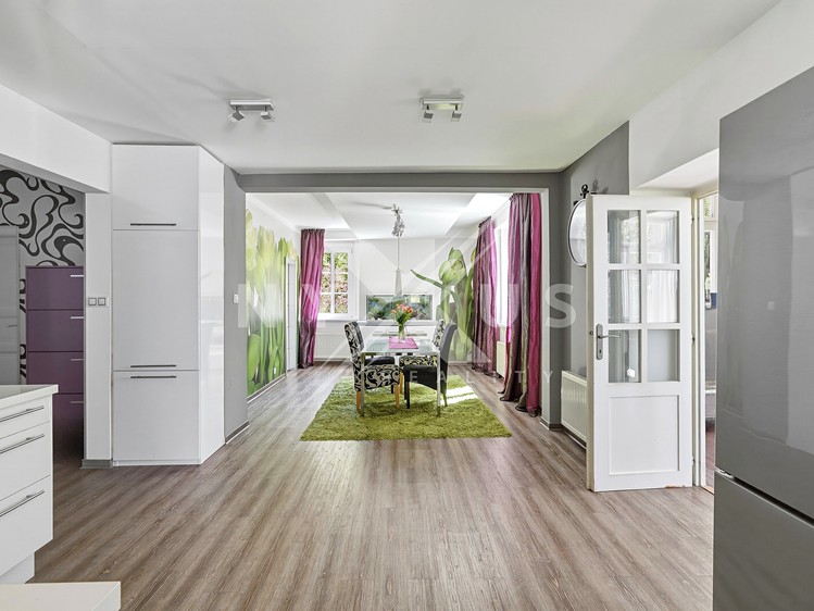 Prodej rodinného domu 172 m², pozemek 1 382 m² - foto 4