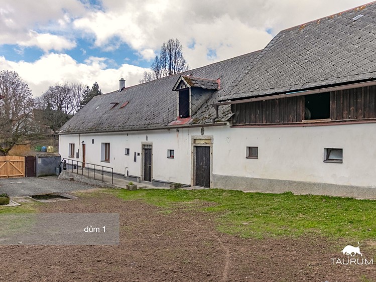 Prodej rodinného domu 719 m², pozemek 1 481 m² - foto 3