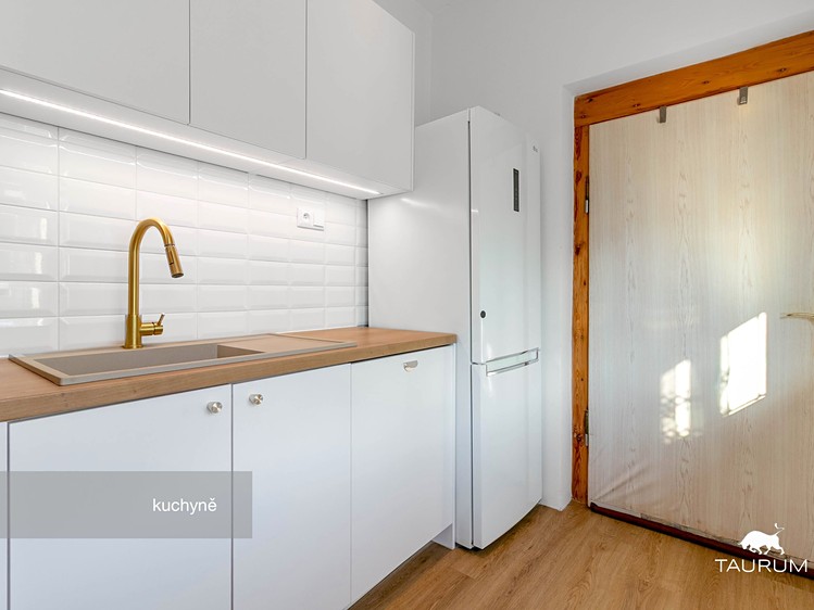 Prodej rodinného domu 154 m², pozemek 423 m² - foto 5