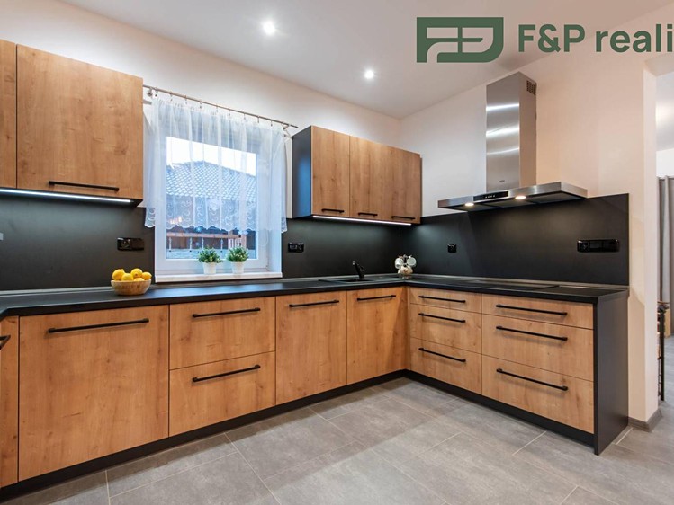 Prodej rodinného domu 100 m², pozemek 395 m² - foto 6