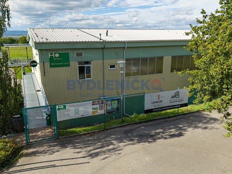 Prodej rodinného domu 2 163 m², pozemek 14 509 m² - foto 3