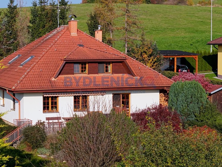 Prodej  rodinného domu 265 m², pozemek 1 610 m² - foto 4
