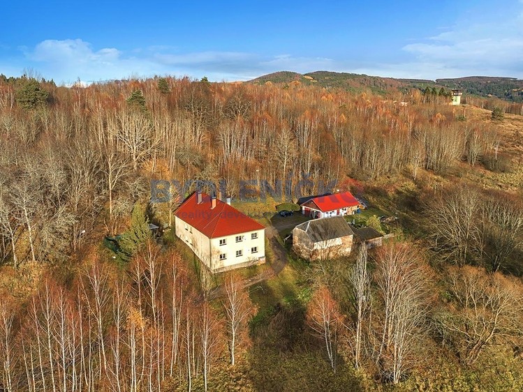 Prodej vícegeneračního domu 456 m², pozemek 4 806 m² - foto 3