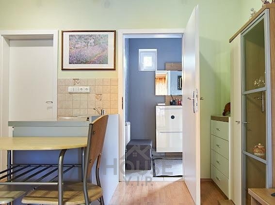 Prodej  rodinného domu 230 m², pozemek 425 m² - foto 3