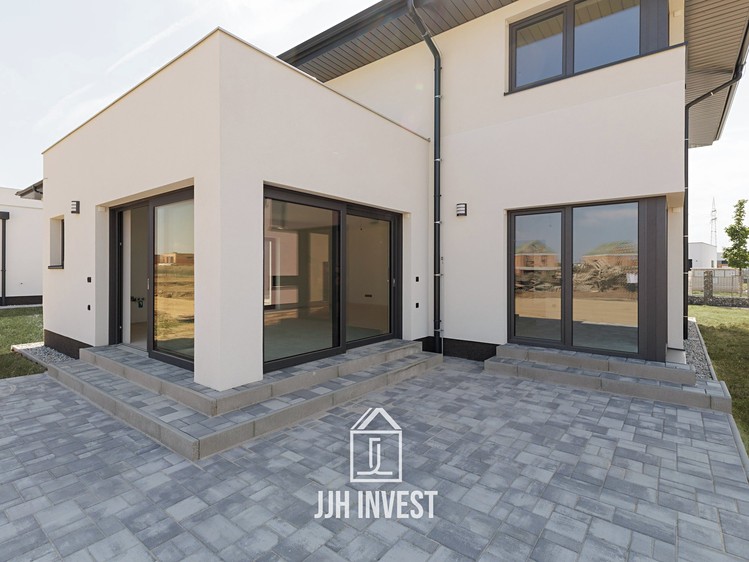 Prodej rodinného domu 212 m², pozemek 821 m² - foto 4