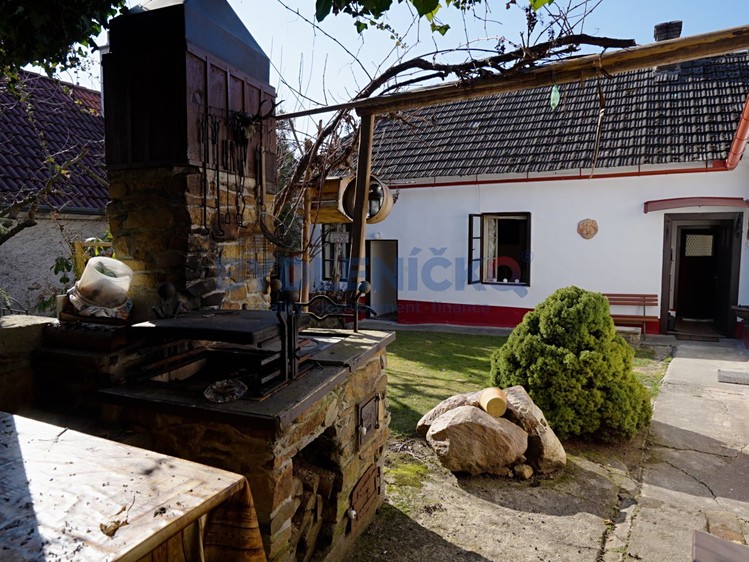 Prodej rodinného domu 120 m², pozemek 341 m² - foto 1
