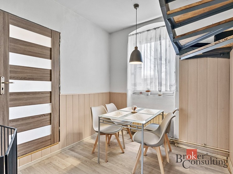 Prodej  chalupy 180 m², pozemek 676 m² - foto 8