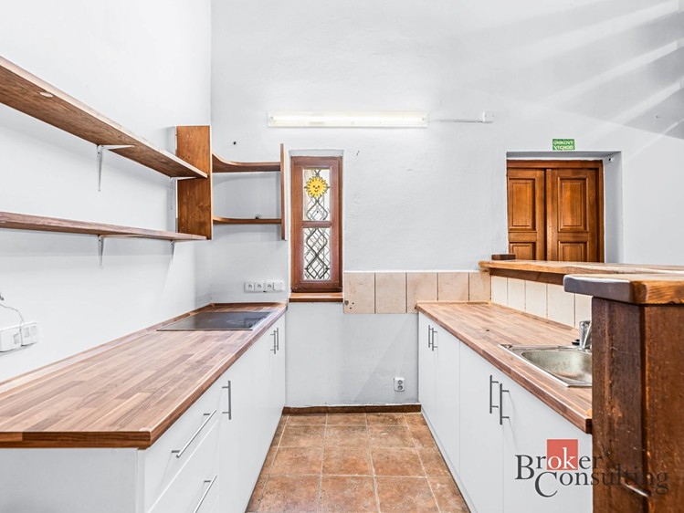 Prodej  rodinného domu 174 m², pozemek 218 m² - foto 6