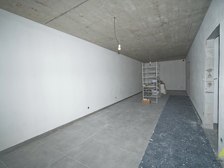 Prodej rodinného domu 221 m², pozemek 586 m² - foto 7
