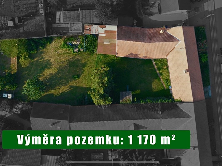 Prodej rodinného domu 423 m², pozemek 1 170 m² - foto 8