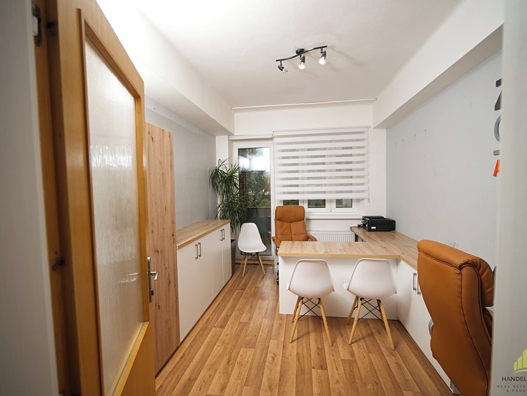 Prodej rodinného domu 180 m², pozemek 767 m² - foto 4