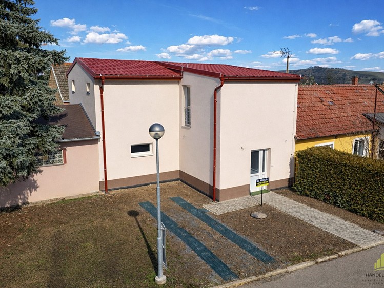 Prodej rodinného domu 115 m², pozemek 66 m² - foto 3