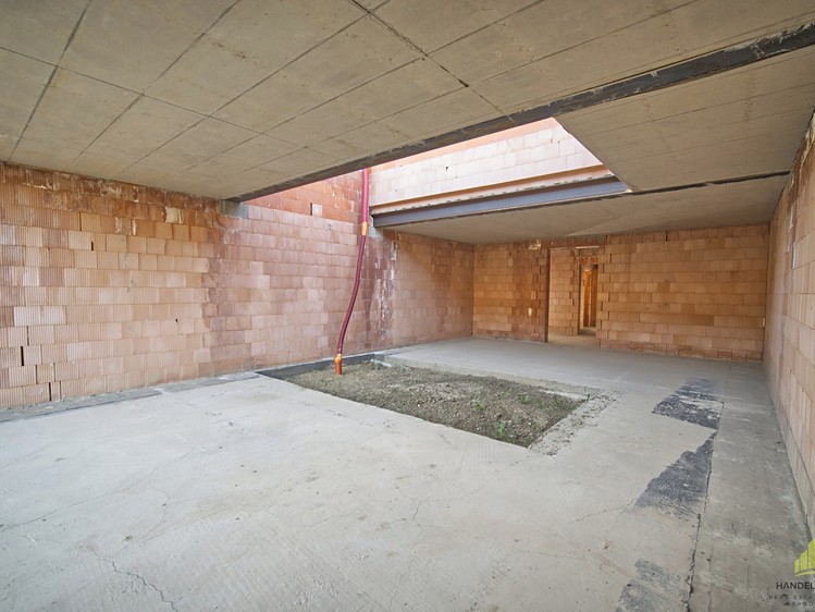 Prodej rodinného domu 239 m², pozemek 1 000 m² - foto 4