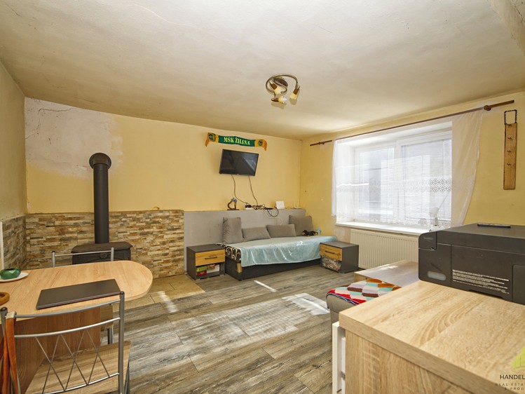 Prodej rodinného domu 189 m², pozemek 274 m² - foto 7