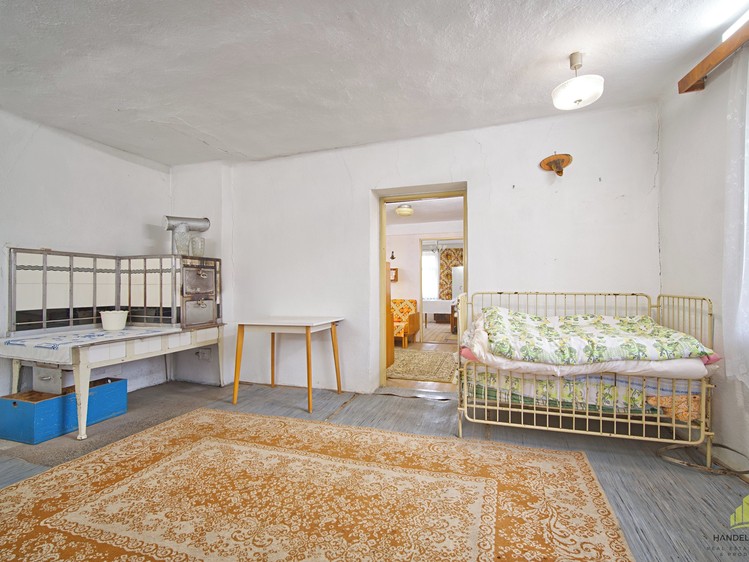 Prodej rodinného domu 139 m², pozemek 1 344 m² - foto 4