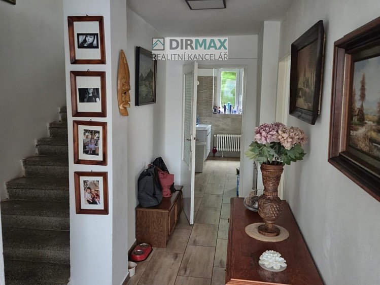 Prodej  rodinného domu 250 m², pozemek 601 m² - foto 4