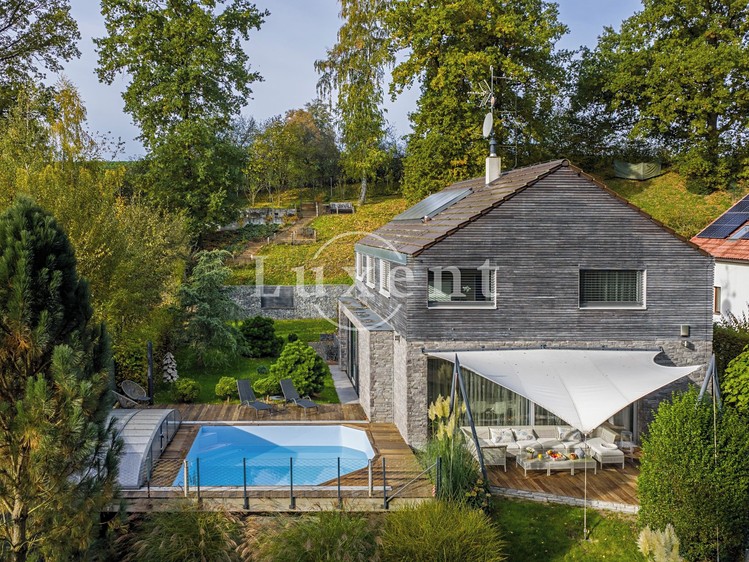 Prodej rodinného domu 151 m², pozemek 1 213 m² - foto 5