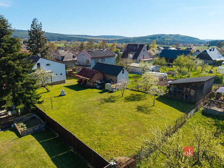 Prodej  rodinného domu 142 m², pozemek 995 m² - foto 6