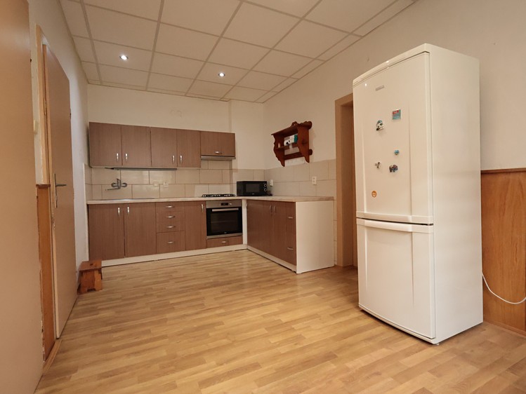 Prodej rodinného domu 93 m², pozemek 154 m² - foto 3