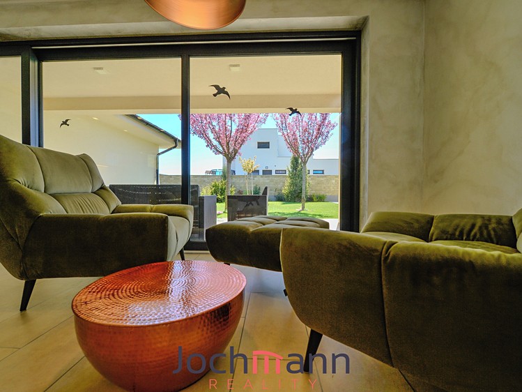 Prodej rodinného domu 111 m², pozemek 579 m² - foto 4