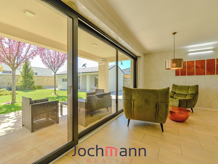 Prodej rodinného domu 111 m², pozemek 579 m² - foto 5