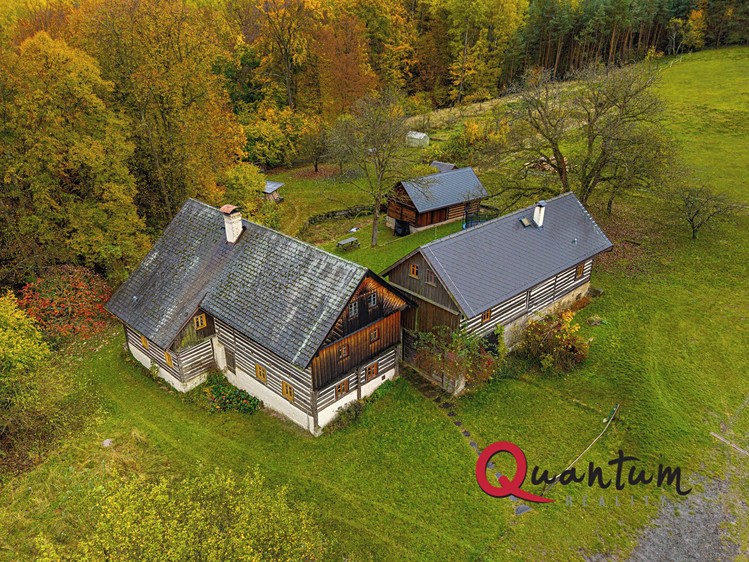 Prodej rodinného domu 336 m², pozemek 71 538 m² - foto 6
