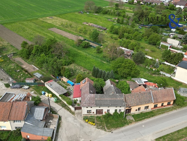 Prodej  rodinného domu 134 m², pozemek 1 177 m² - foto 3