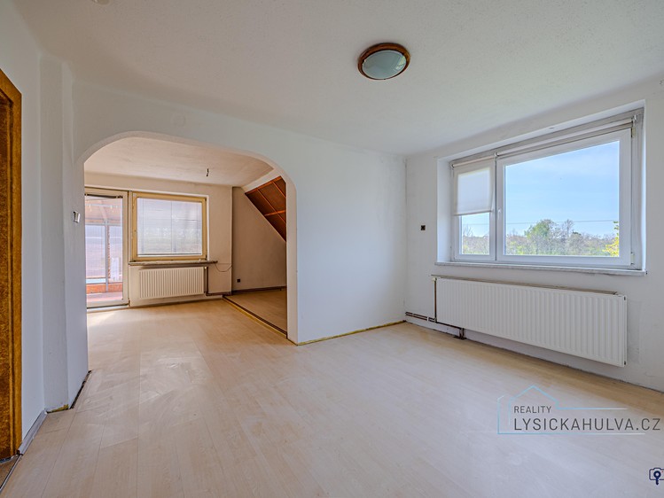 Prodej  rodinného domu 170 m², pozemek 995 m² - foto 4