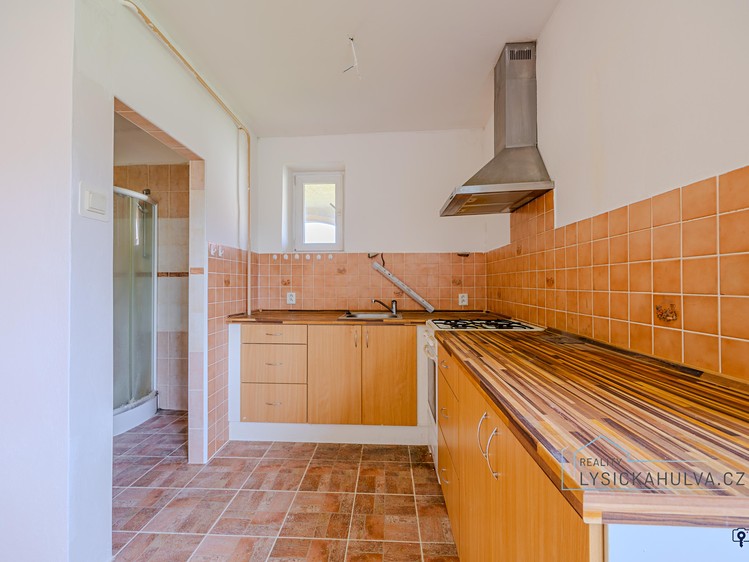 Prodej  rodinného domu 170 m², pozemek 995 m² - foto 5