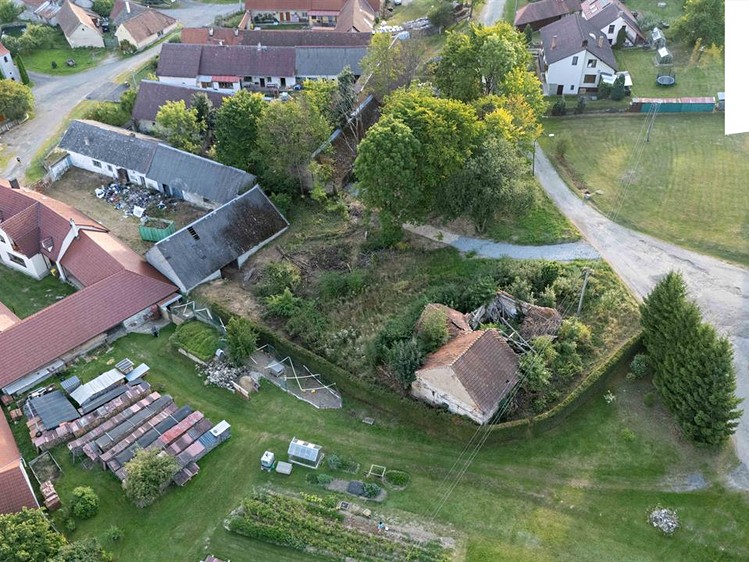 Prodej  zemědělské usedlosti 90 m², pozemek 2 346 m² - foto 8