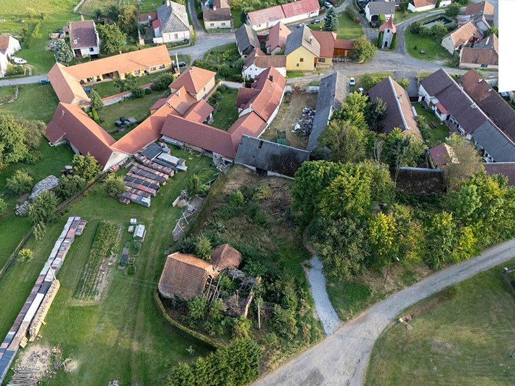 Prodej  zemědělské usedlosti 90 m², pozemek 2 346 m² - foto 7