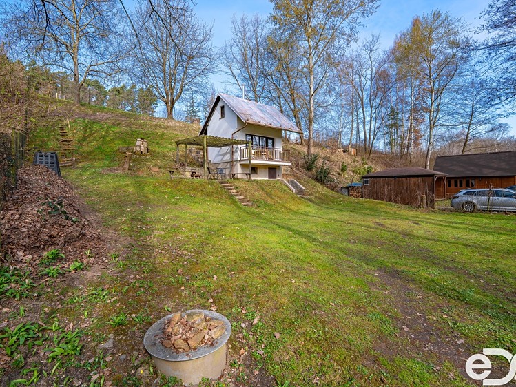 Prodej chaty 45 m², pozemek 659 m² - foto 4