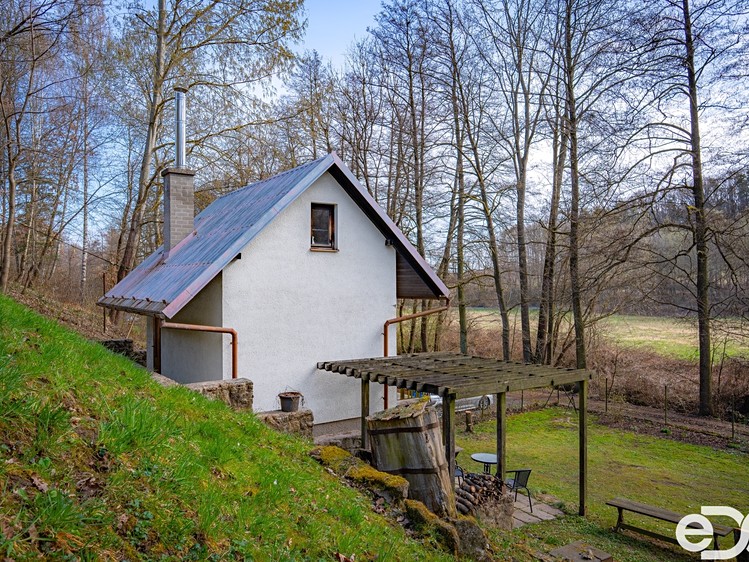 Prodej chaty 45 m², pozemek 659 m² - foto 6