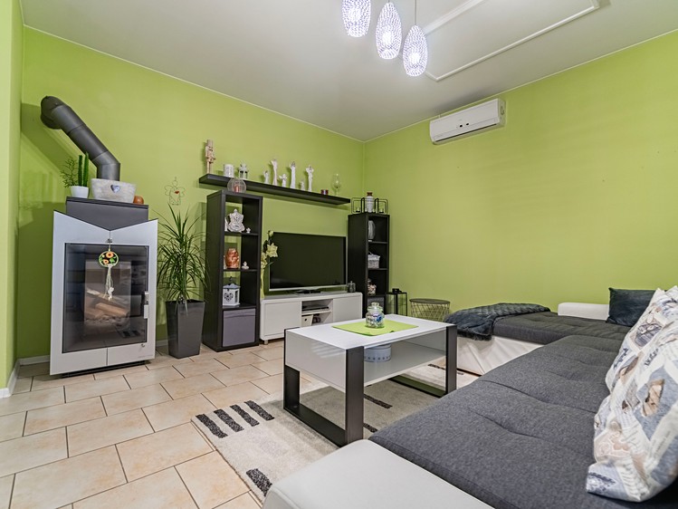 Prodej rodinného domu 107 m², pozemek 269 m² - foto 7