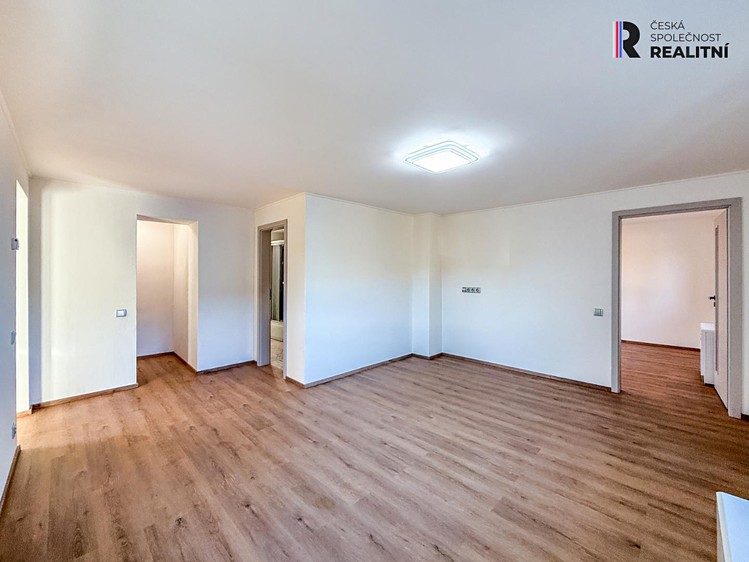 Prodej rodinného domu 61 m², pozemek 433 m² - foto 7