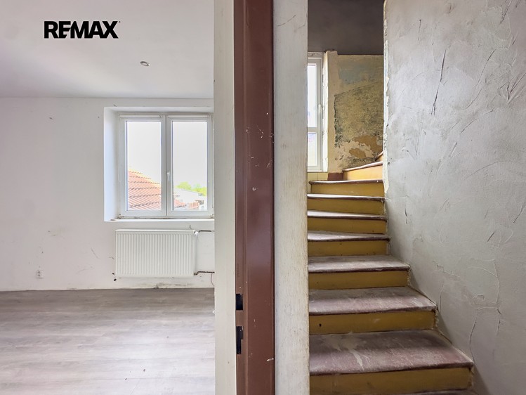 Prodej rodinného domu 130 m², pozemek 155 m² - foto 2