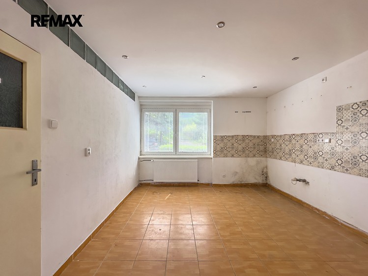 Prodej rodinného domu 130 m², pozemek 155 m² - foto 5