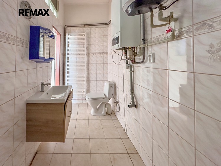 Prodej rodinného domu 130 m², pozemek 155 m² - foto 8