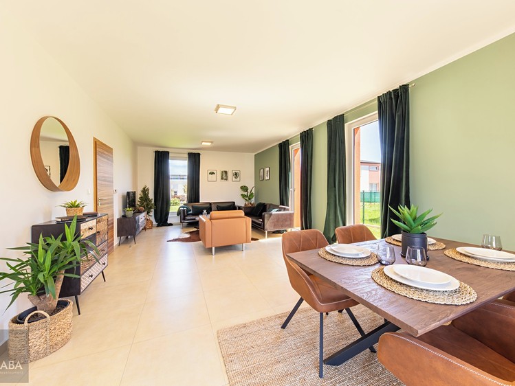 Prodej rodinného domu 132 m², pozemek 818 m² - foto 8