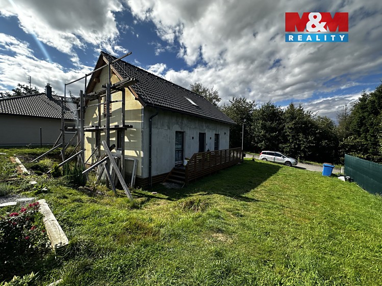Prodej rodinného domu 110 m², pozemek 801 m² - foto 8