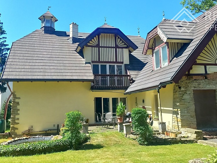 Prodej rodinného domu 460 m², pozemek 2 899 m² - foto 6