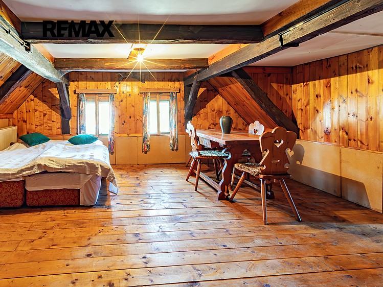 Prodej chalupy 185 m², pozemek 1 218 m² - foto 2